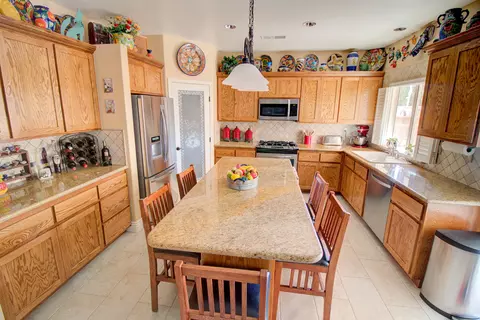 2808 Legends Way, Lancaster, CA 93536 photo 10