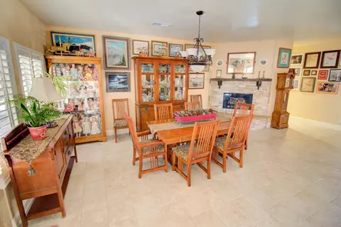 2808 Legends Way, Lancaster, CA 93536 photo 9