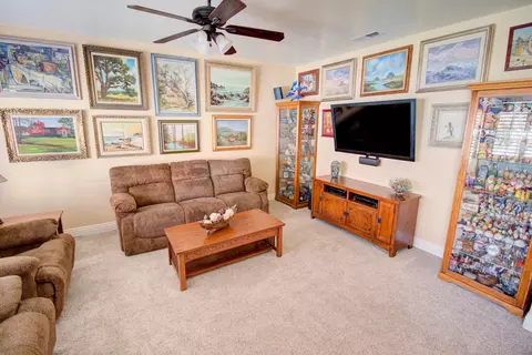 2808 Legends Way, Lancaster, CA 93536 photo 6