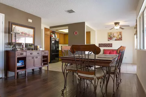 1041 E Avenue J3, Lancaster, CA 93535 photo 5
