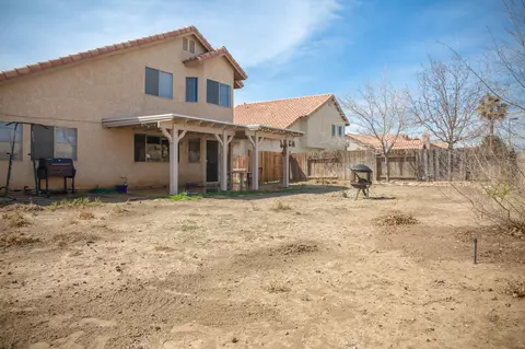 1041 E Avenue J3, Lancaster, CA 93535 photo 17