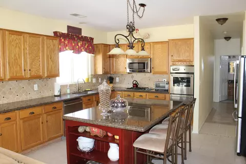 43343 W 46th St, Lancaster, CA 93536 photo 8