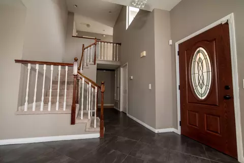 5590 Barnard St, Simi Valley, CA 93063 photo 4