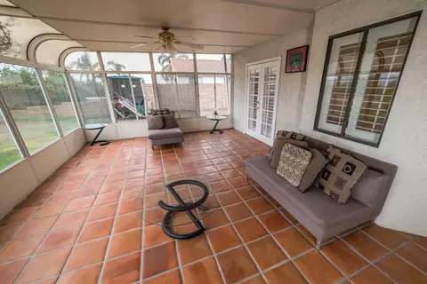5590 Barnard St, Simi Valley, CA 93063 photo 15