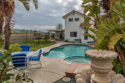 5590 Barnard St, Simi Valley, CA 93063 photo 11