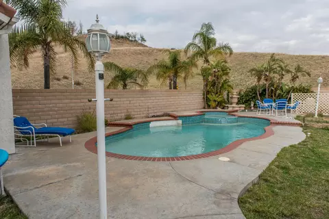 5590 Barnard St, Simi Valley, CA 93063 photo 12