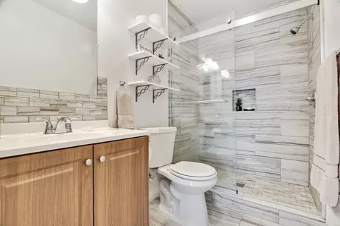 2916 E Ave R-7, Palmdale, CA 93550 photo 17