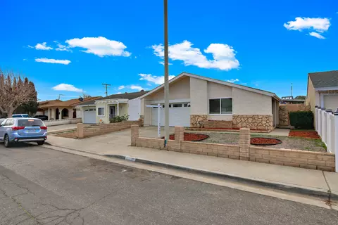 2916 E Ave R-7, Palmdale, CA 93550 photo 3