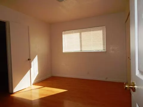 44938 Andale Ave, Lancaster, CA 93535 photo 12