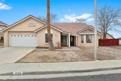 3569 Crystal Ct, Palmdale, CA 93550 photo 15