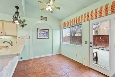 3569 Crystal Ct, Palmdale, CA 93550 photo 7