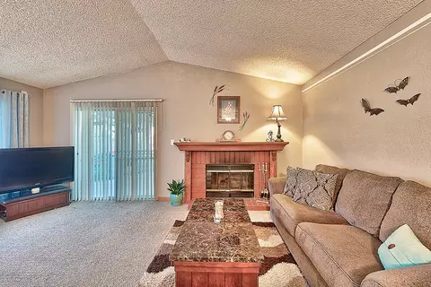 37152 29th Pl E, Palmdale, CA 93550 photo 6