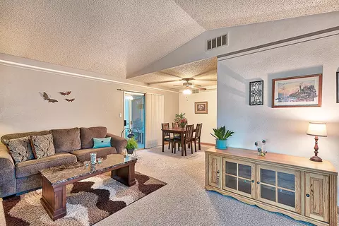 37152 29th Pl E, Palmdale, CA 93550 photo 5