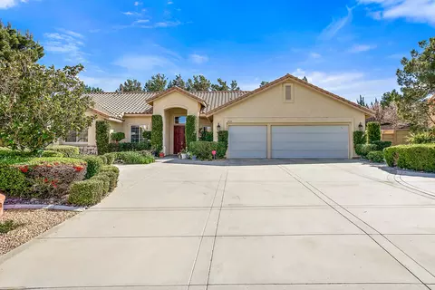 6036 Devonshire Dr, Palmdale, CA 93551 photo 5