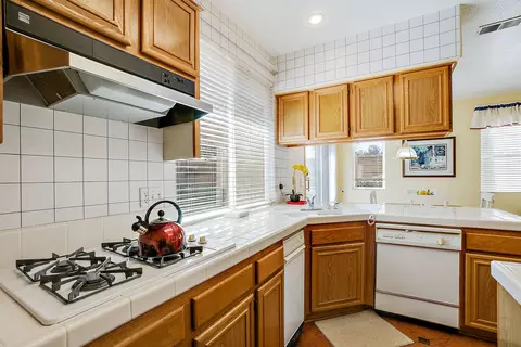 6036 Devonshire Dr, Palmdale, CA 93551 photo 18