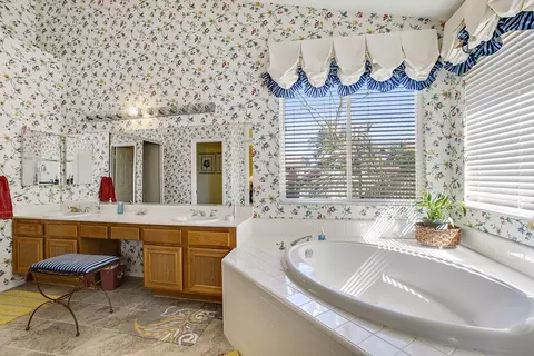 6036 Devonshire Dr, Palmdale, CA 93551 photo 23