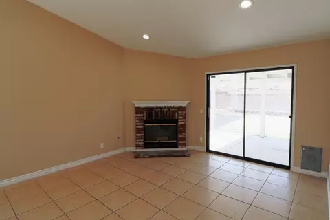38145 E 43rd St, Palmdale, CA 93552 photo 8