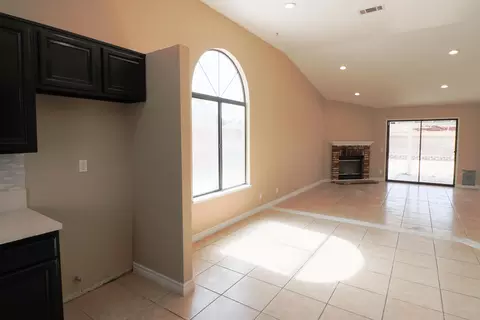 38145 E 43rd St, Palmdale, CA 93552 photo 9
