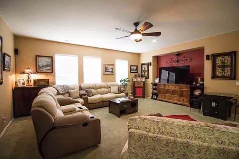 1001 Laura Ln, Tehachapi, CA 93561 photo 10