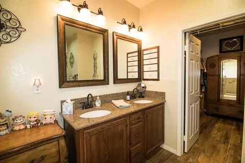 1001 Laura Ln, Tehachapi, CA 93561 photo 15