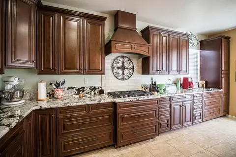 1001 Laura Ln, Tehachapi, CA 93561 photo 6