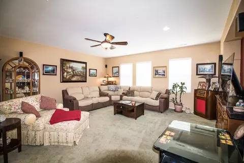 1001 Laura Ln, Tehachapi, CA 93561 photo 9