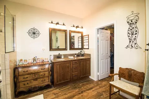 1001 Laura Ln, Tehachapi, CA 93561 photo 12