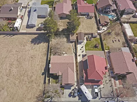 43930 E 11th St, Lancaster, CA 93535 photo 11