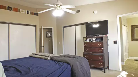 43930 E 11th St, Lancaster, CA 93535 photo 8