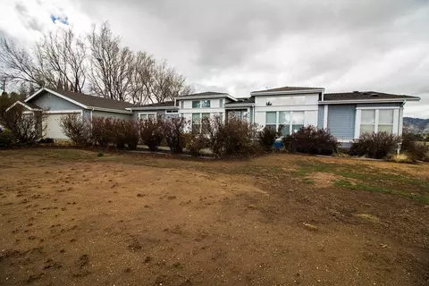 21011 Sierra Vista Dr, Tehachapi, CA 93561 photo 22
