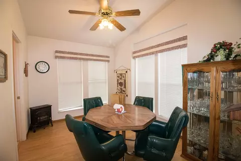 21011 Sierra Vista Dr, Tehachapi, CA 93561 photo 28
