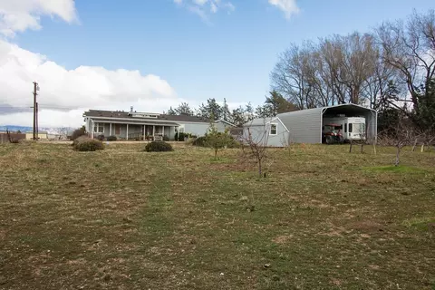 21011 Sierra Vista Dr, Tehachapi, CA 93561 photo 41
