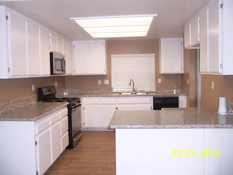 40649 174th St, Lancaster, CA 93535 photo 6