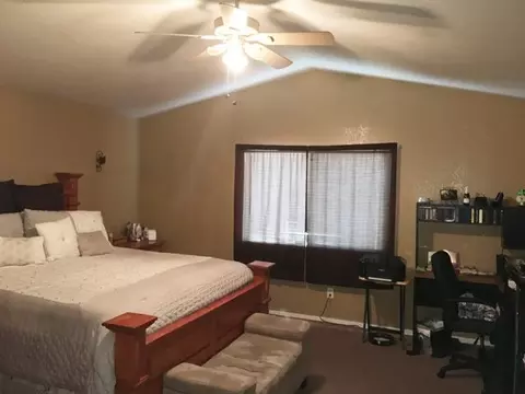 43709 E 6th St, Lancaster, CA 93535 photo 9