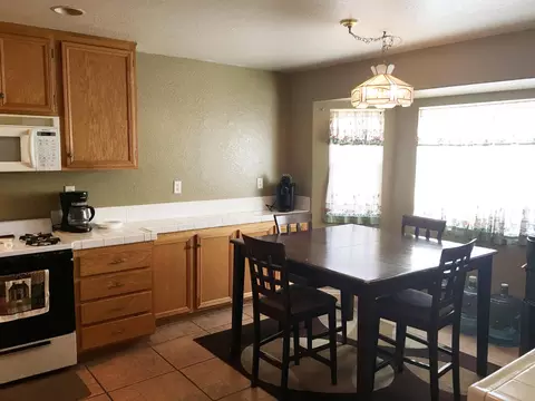 43709 E 6th St, Lancaster, CA 93535 photo 7