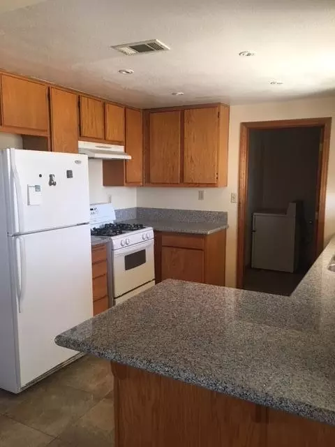 40727 E 169th St, Lancaster, CA 93535 photo 9
