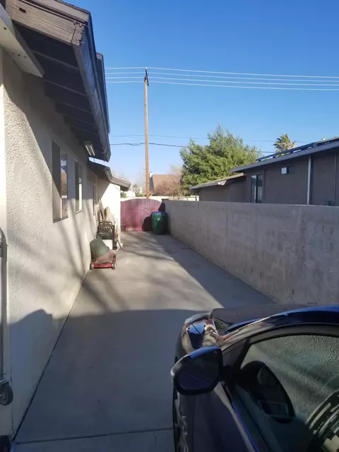 37445 5th St, Palmdale, CA 93550 photo 31