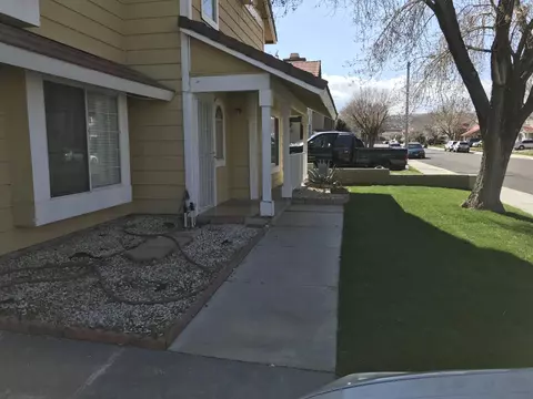 210 Avenue R4 E, Palmdale, CA 93550 photo 4