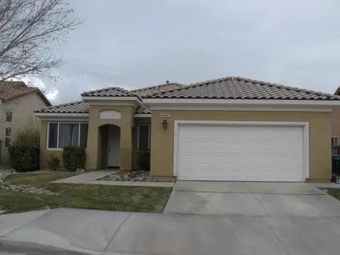 44047 W Chaparral Dr, Lancaster, CA 93536 photo 1