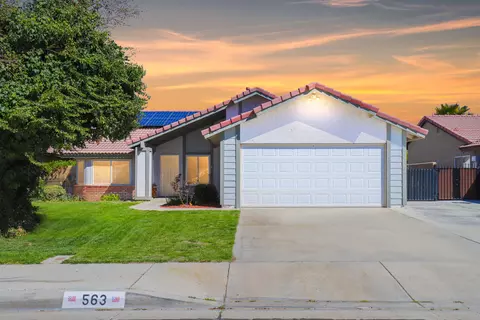 563 E Ave J 10, Lancaster, CA 93535 photo 1