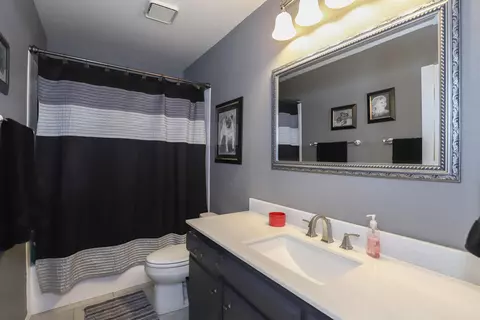 563 E Ave J 10, Lancaster, CA 93535 photo 22