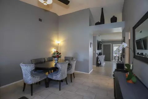 563 E Ave J 10, Lancaster, CA 93535 photo 8
