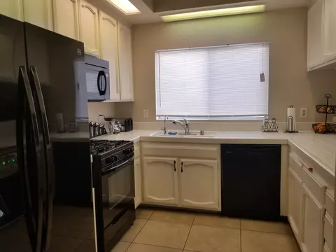 2625 Regal Ct, Lancaster, CA 93535 photo 6