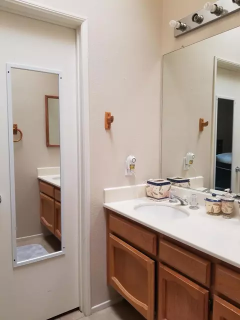 2625 Regal Ct, Lancaster, CA 93535 photo 18