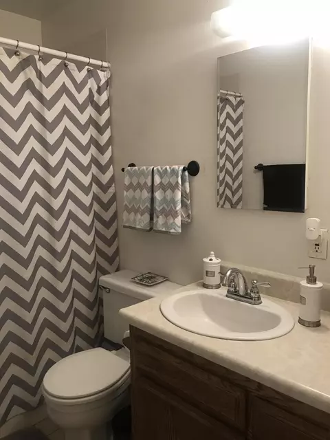 1323 E Avenue J4, Lancaster, CA 93535 photo 8