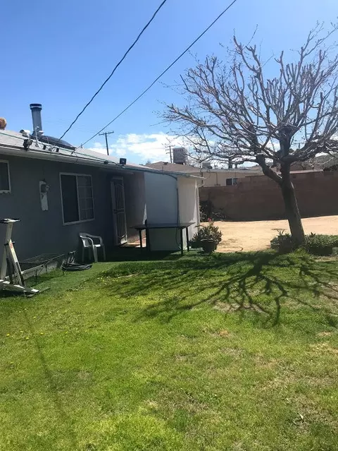 37459 5th St E, Palmdale, CA 93550 photo 15