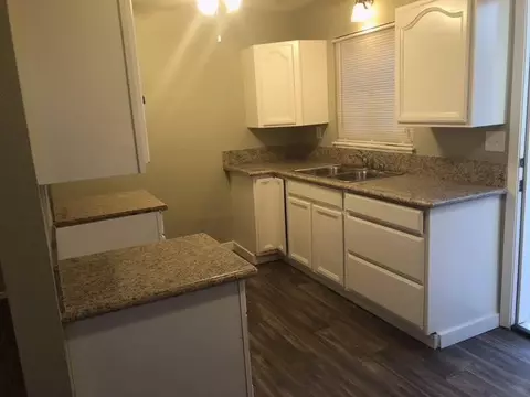13091 Gilbert St, North Edwards, CA 93523 photo 4