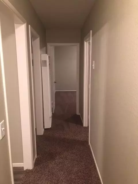 13091 Gilbert St, North Edwards, CA 93523 photo 8