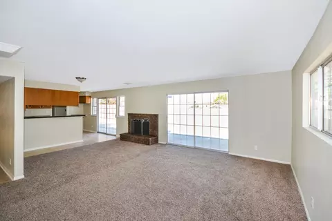 1147 Avenue J4 E, Lancaster, CA 93535 photo 2