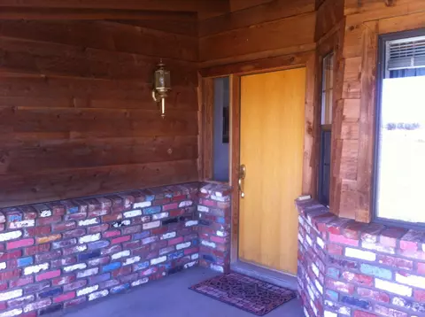 49930 Elise St, Lancaster, CA 93536 photo 2